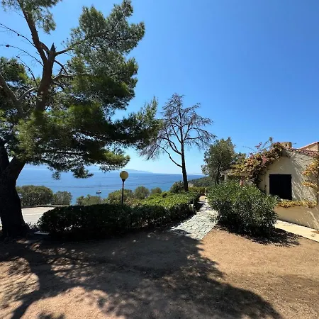 With Panoramic View * Vico